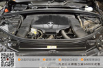 奔驰R级2014款R320 4MATIC商务型 点击看大图
