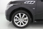 英菲尼迪QX802013款5.6L 4WD 点击看大图