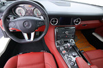 奔驰SLS级 AMG2011款6.3L 标准版