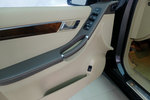 奔驰R级2011款R350L 4MATIC