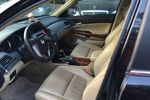 本田雅阁2011款2.0L EX