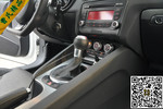 奥迪TT2012款TT Roadster 2.0TFSI quattro典雅版