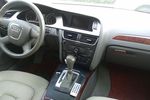奥迪A4L2011款2.0TFSI 标准型