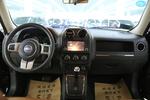 Jeep自由客2013款2.4L 炫黑运动版 点击看大图