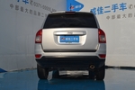 Jeep指南者2011款2.0 运动版