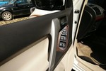 丰田普拉多2010款4.0L VX NAVI 点击看大图