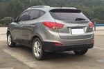 现代ix352010款2.0L 手动两驱新锐版GL 