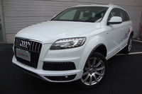 µQ7"
