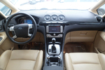 长安福特 S-MAX 2007款 2.3 手自一体 豪华型 MPV 点击看大图