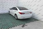 现代索纳塔八2013款2.0L 自动豪华版