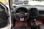 Jeep自由客2014款2.4L 蛇形珍藏版