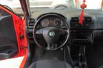 斯柯达晶锐2011款1.6L 手自一体 酷黑版