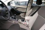福特福克斯三厢2012款1.6L 手动舒适型 点击看大图