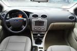 福特福克斯三厢2011款1.8L 手动舒适型 点击看大图
