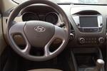 现代ix352010款2.0L 手动两驱新锐版GL 