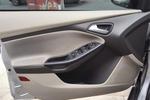 福特福克斯三厢2012款1.6L 自动舒适型