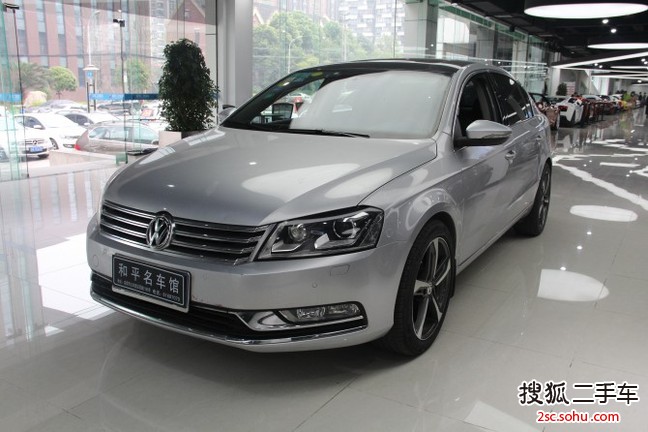 大众迈腾2012款2.0TSI DSG 豪华型