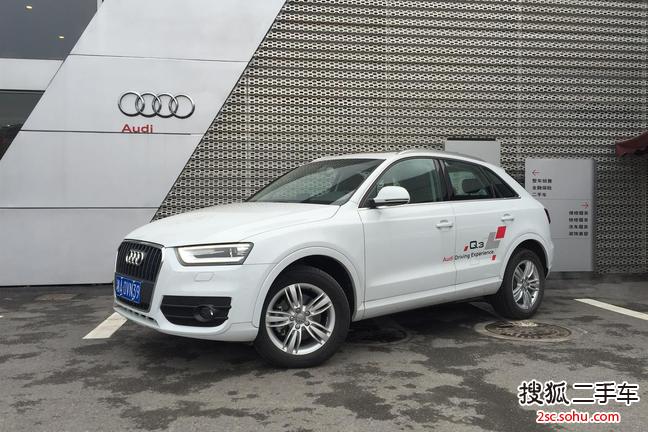 奥迪Q32015款35 TFSI 舒适型