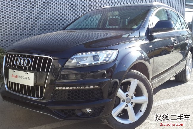 奥迪Q72014款35 TFSI 运动型