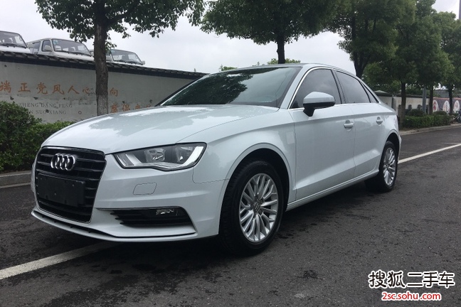 奥迪A3 Sportback2016款35 TFSI 自动领英型