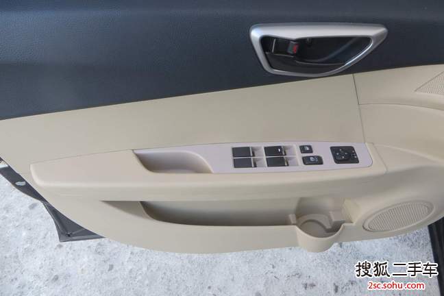 V520121.5L ֶ