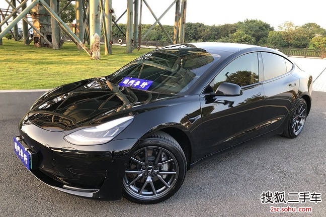 特斯拉Model 32019款标准续航后驱升级版 