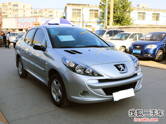 标致207三厢2011款驭乐版 1.4L 手动