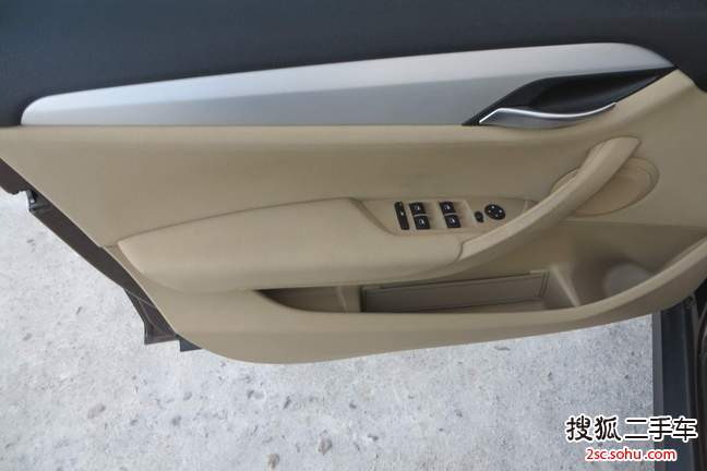 X12012sDrive18i
