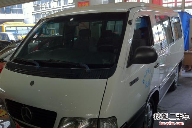 奔驰M级MB100