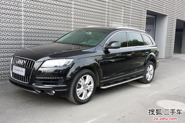 奥迪Q72011款3.0TFSI 舒适型(L)