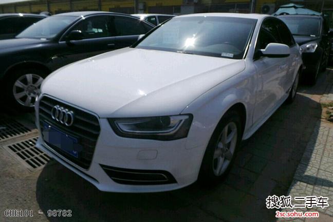 奥迪A4L2013款35 TFSI 自动舒适型