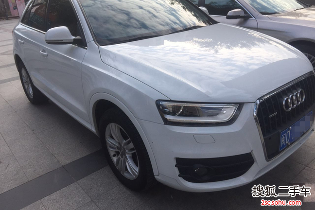 奥迪Q32013款35 TFSI 全时四驱舒适型