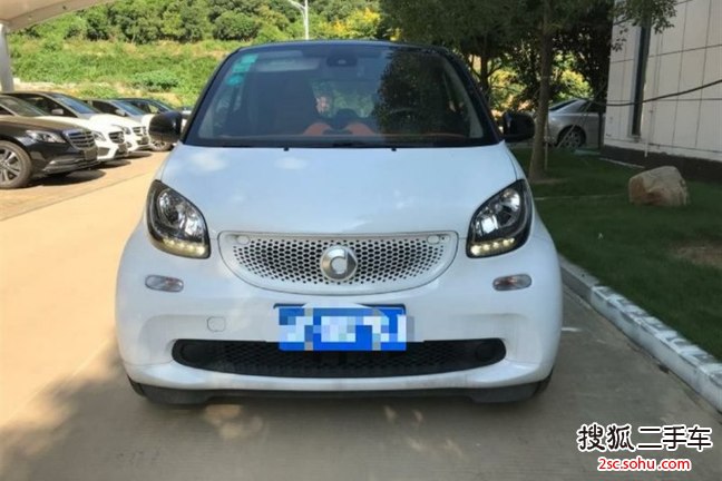 smartfortwo2015款1.0 MHD 舒适畅游版