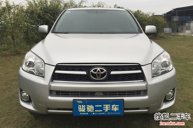 丰田RAV42012款炫装版 2.0L 自动四驱 