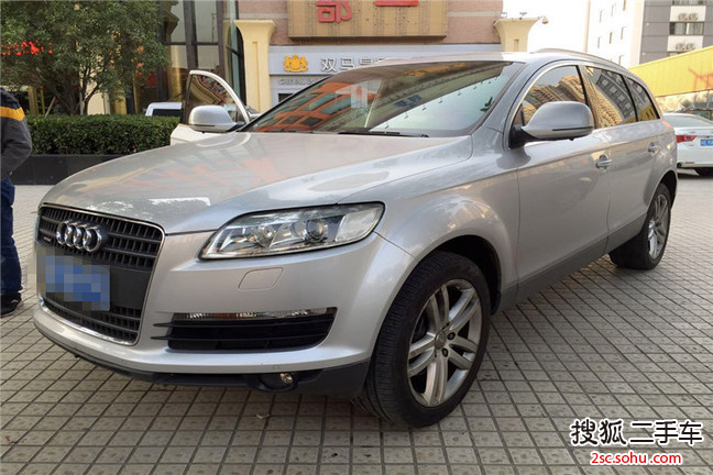 奥迪Q72010款3.6FSI quattro 舒适运动典藏版