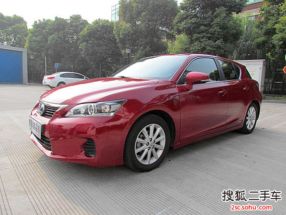 雷克萨斯CT200h2012款1.8L 精英版