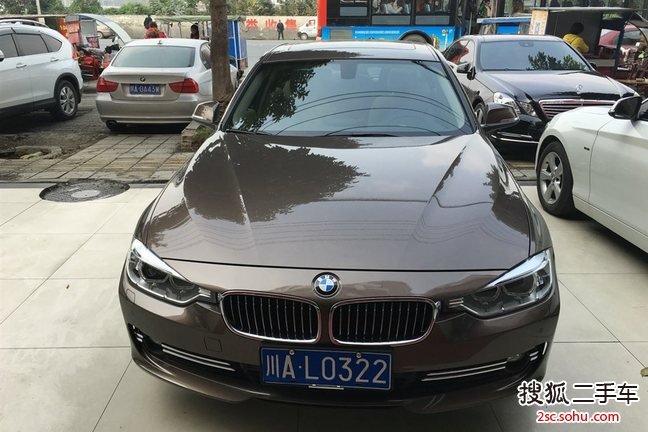宝马3系2015款320i 运动设计套装