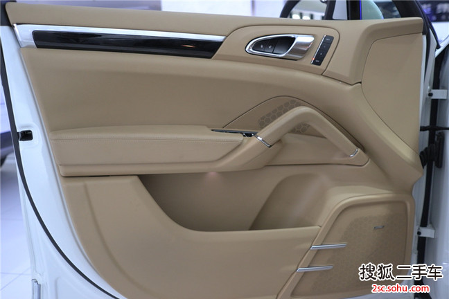 南京二手保时捷Cayenne2015款3.0T 89.8万元