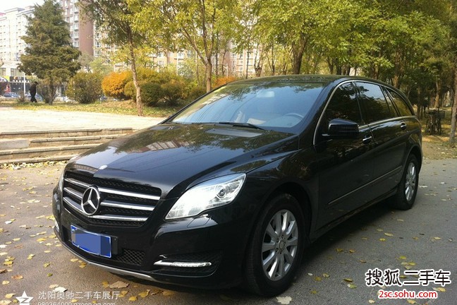 奔驰R级2011款R350L 4MATIC