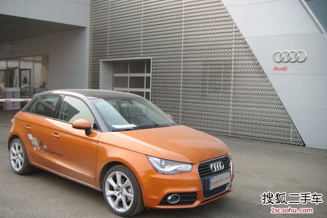 奥迪A1 sportback2013款30 TFSI Urban
