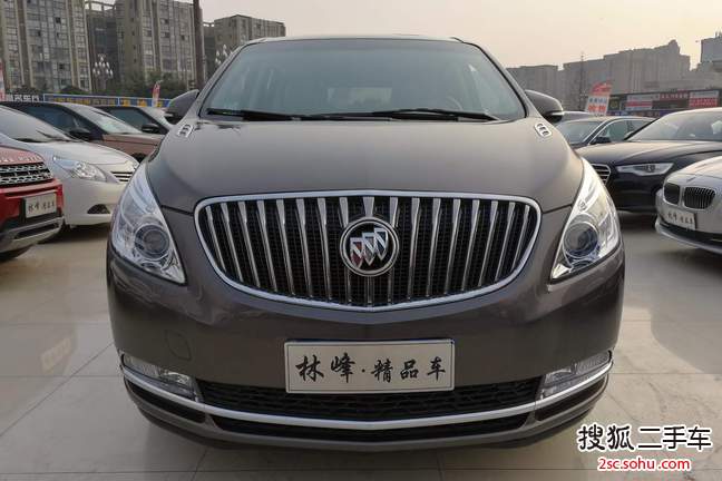 别克GL82015款2.4L 豪华商务尊享版