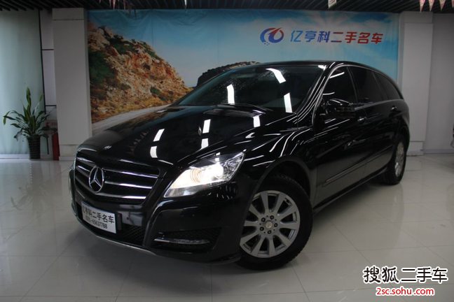奔驰R级2011款R350L 4MATIC