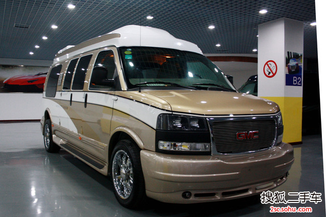 GMC Savana2013款6.0L 豪华隐私屏版7座