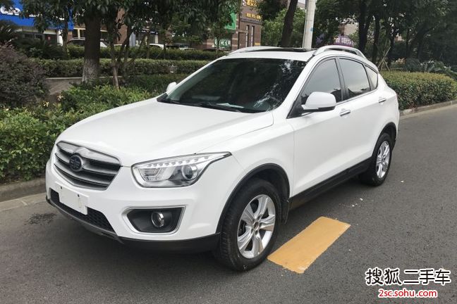 奔腾X802013款2.0L 自动舒适型