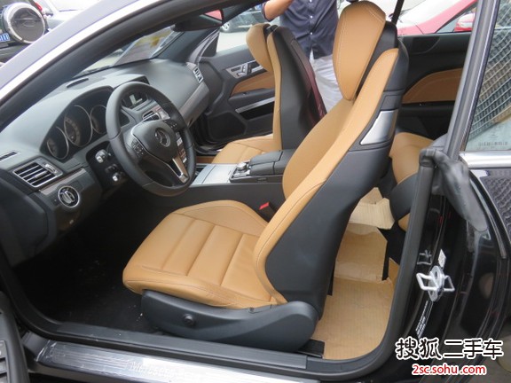奔驰E级双门2014款E200 Coupe