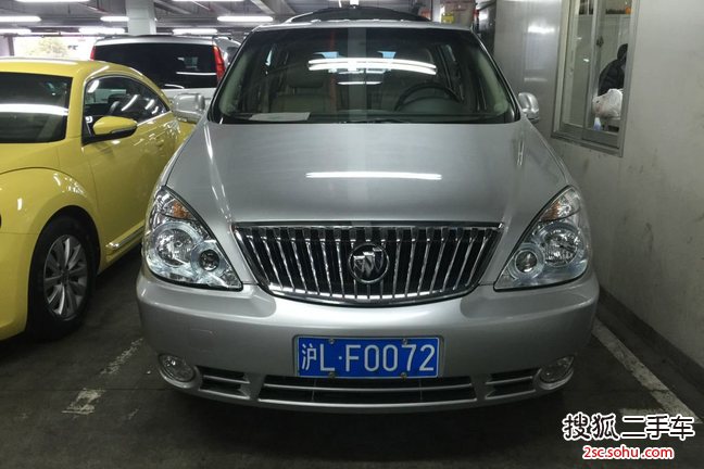 别克GL82014款2.4L 经典版
