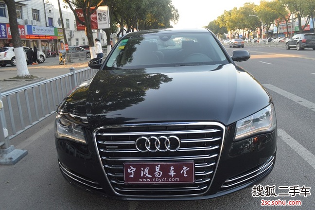 奥迪A8L2011款3.0TFSI low quattro 豪华型
