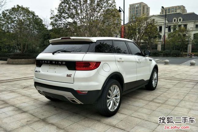 陆风X7劲越2016款2.0T 全景尊贵版