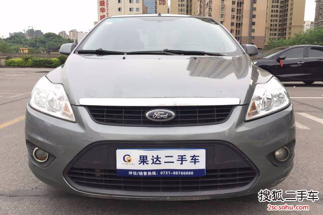 福特福克斯两厢2012款两厢经典 1.8L 自动时尚型
