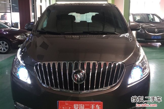 别克GL82013款3.0L XT豪华商务旗舰版